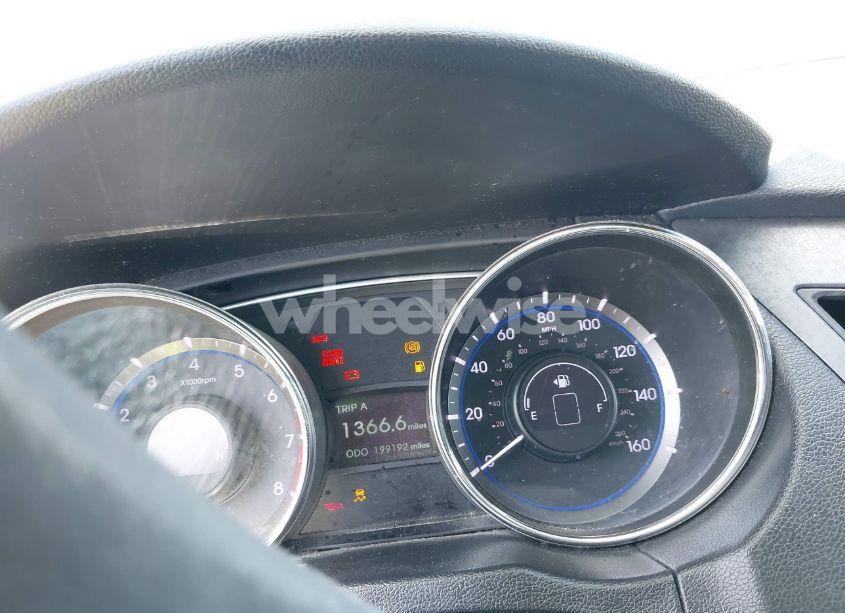 Photo 7 of 2011 Hyundai Sonata GLS (VIN 5NPEB4AC0BH031707)