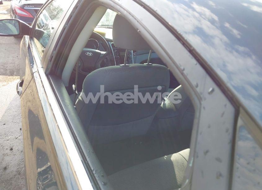 Photo 17 of 2011 Hyundai Sonata GLS (VIN 5NPEB4AC0BH041413)