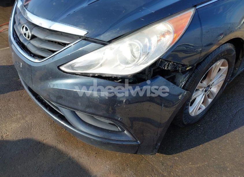 Photo 6 of 2011 Hyundai Sonata GLS (VIN 5NPEB4AC0BH041413)