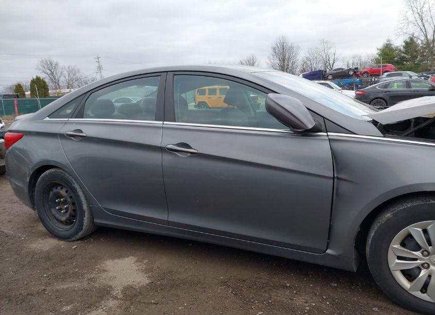 Photo 13 of 2011 Hyundai Sonata GLS (VIN 5NPEB4AC0BH051195)