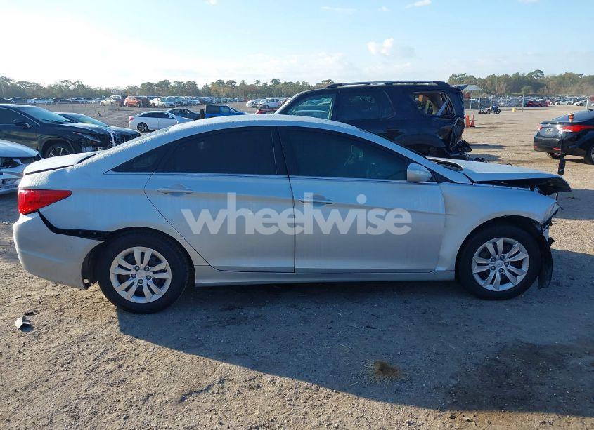 Photo 13 of 2011 Hyundai Sonata GLS (VIN 5NPEB4AC0BH059491)