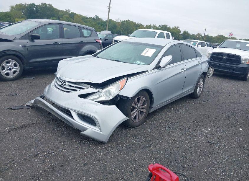 Photo 2 of 2011 Hyundai Sonata GLS (VIN 5NPEB4AC0BH075626)