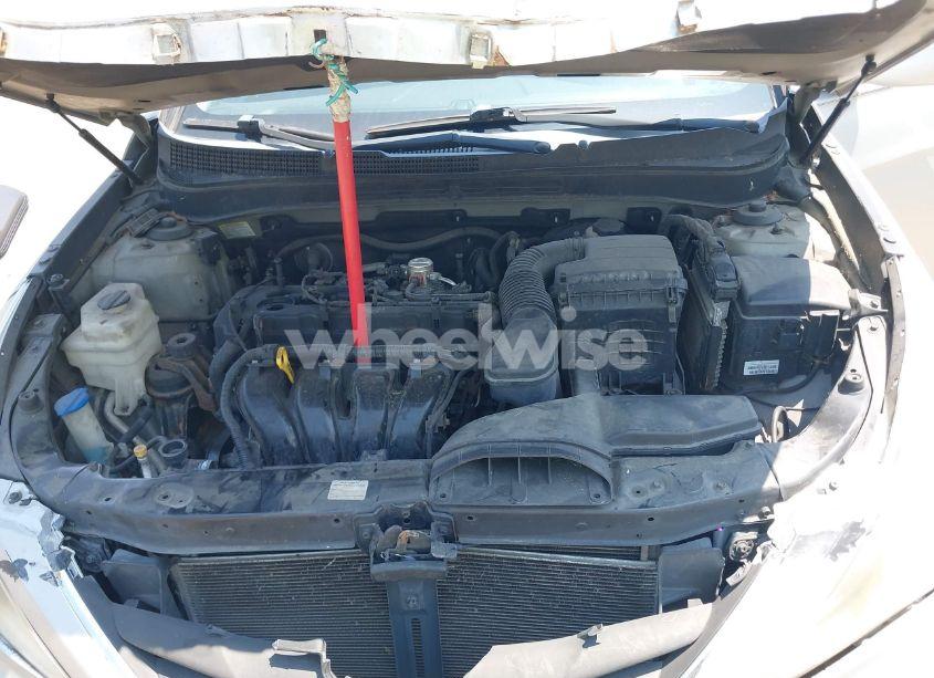 Photo 10 of 2011 Hyundai Sonata GLS (VIN 5NPEB4AC0BH078607)