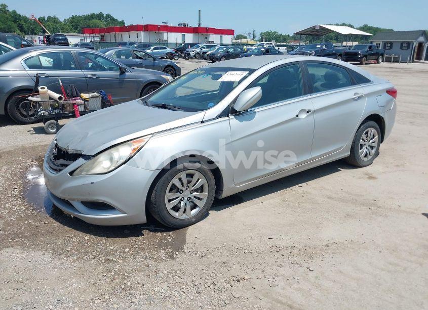 Photo 2 of 2011 Hyundai Sonata GLS (VIN 5NPEB4AC0BH078607)