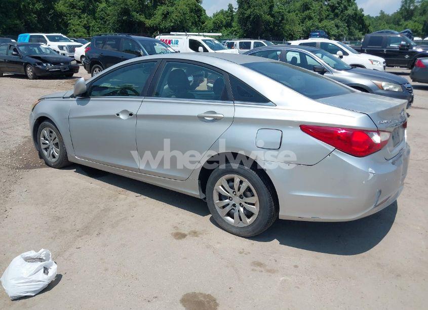 Photo 3 of 2011 Hyundai Sonata GLS (VIN 5NPEB4AC0BH078607)