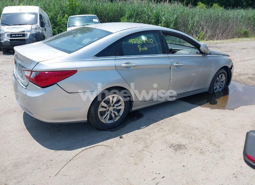 Photo 4 of 2011 Hyundai Sonata GLS (VIN 5NPEB4AC0BH078607)