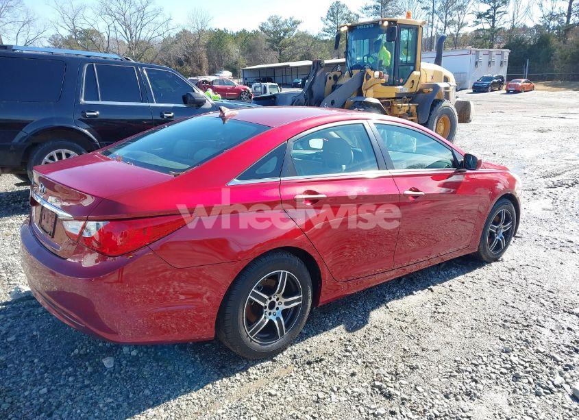 Photo 4 of 2011 Hyundai Sonata GLS (VIN 5NPEB4AC0BH110682)