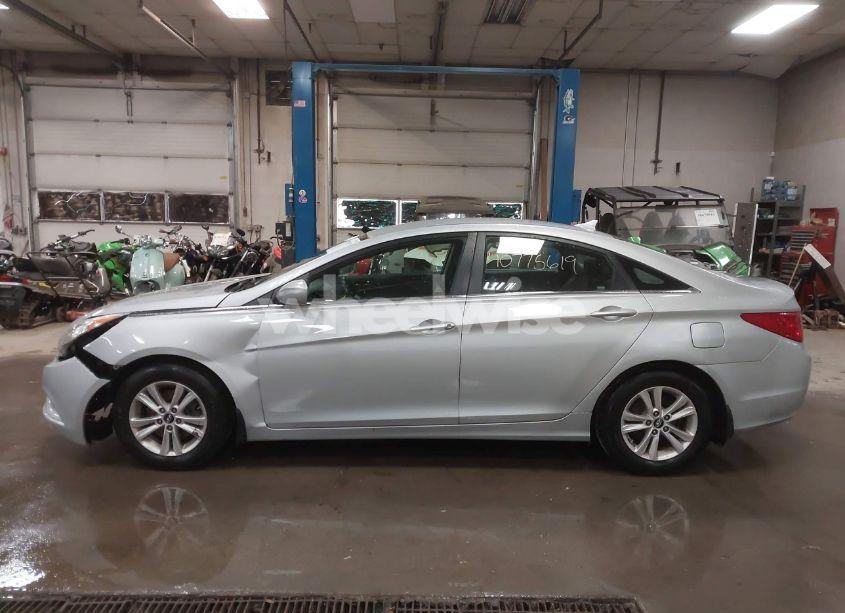 Photo 14 of 2011 Hyundai Sonata GLS (VIN 5NPEB4AC0BH113405)