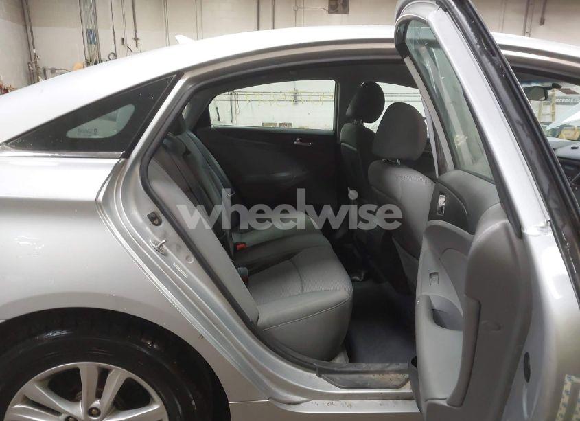 Photo 8 of 2011 Hyundai Sonata GLS (VIN 5NPEB4AC0BH113405)