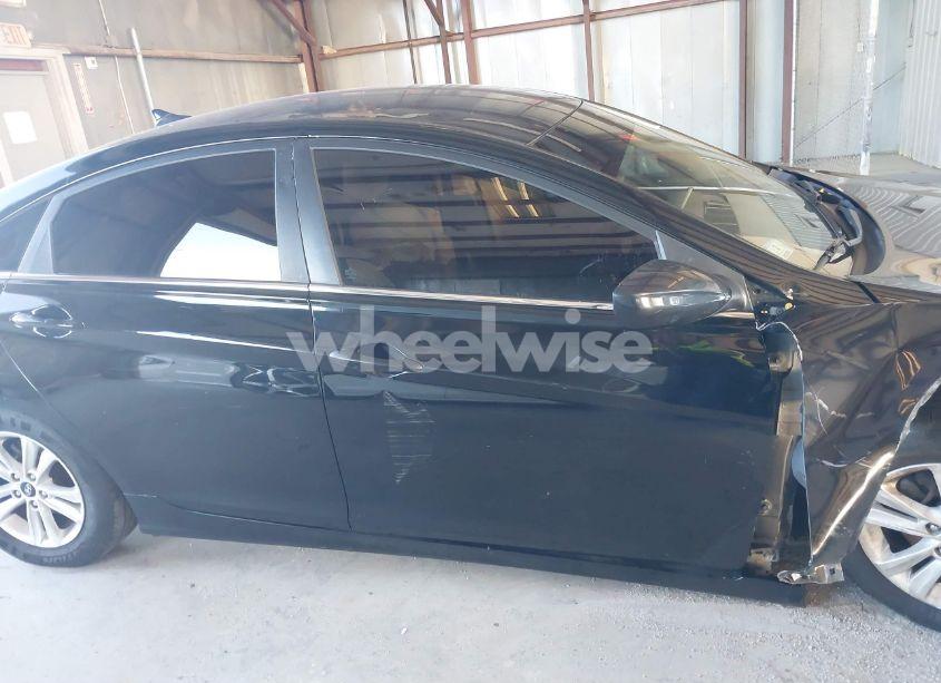 Photo 13 of 2011 Hyundai Sonata GLS (VIN 5NPEB4AC0BH116434)