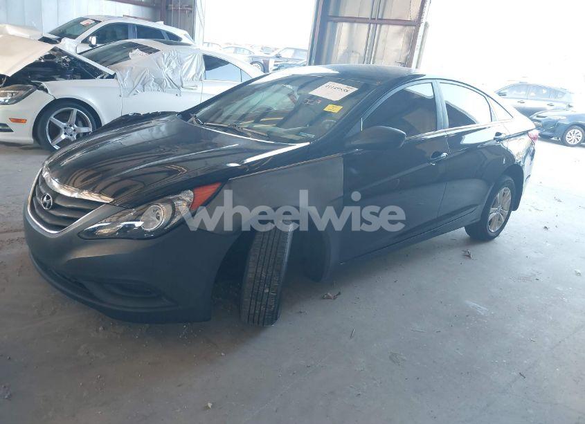 Photo 2 of 2011 Hyundai Sonata GLS (VIN 5NPEB4AC0BH116434)