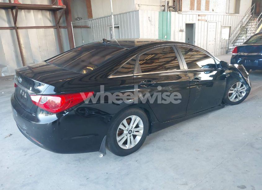 Photo 4 of 2011 Hyundai Sonata GLS (VIN 5NPEB4AC0BH116434)