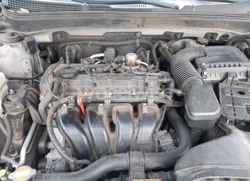 Photo 10 of 2011 Hyundai Sonata GLS (VIN 5NPEB4AC0BH157565)