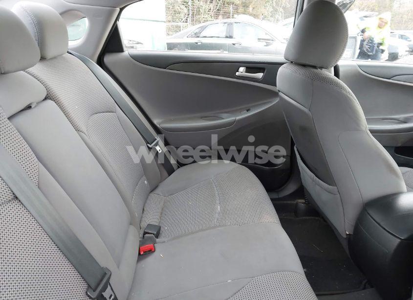 Photo 8 of 2011 Hyundai Sonata GLS (VIN 5NPEB4AC0BH157565)