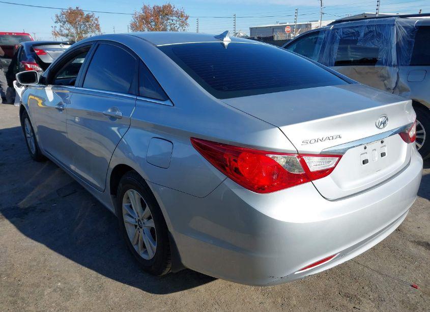 Photo 3 of 2011 Hyundai Sonata GLS (VIN 5NPEB4AC0BH168999)