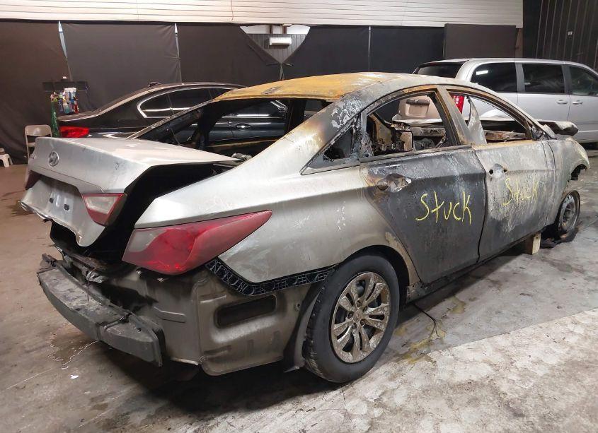 Photo 4 of 2011 Hyundai Sonata GLS (VIN 5NPEB4AC0BH178965)