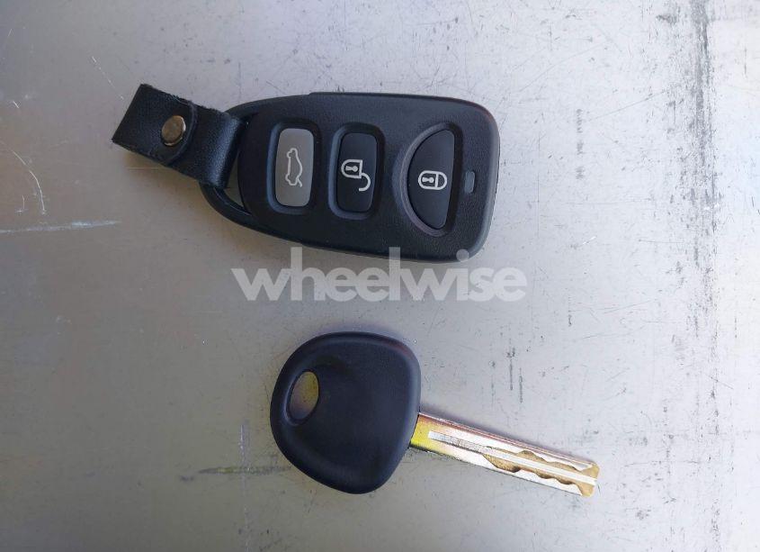 Photo 11 of 2011 Hyundai Sonata GLS (VIN 5NPEB4AC0BH181039)