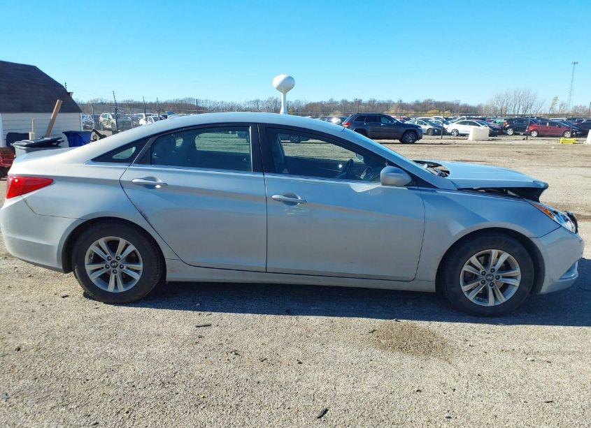 Photo 13 of 2011 Hyundai Sonata GLS (VIN 5NPEB4AC0BH188993)