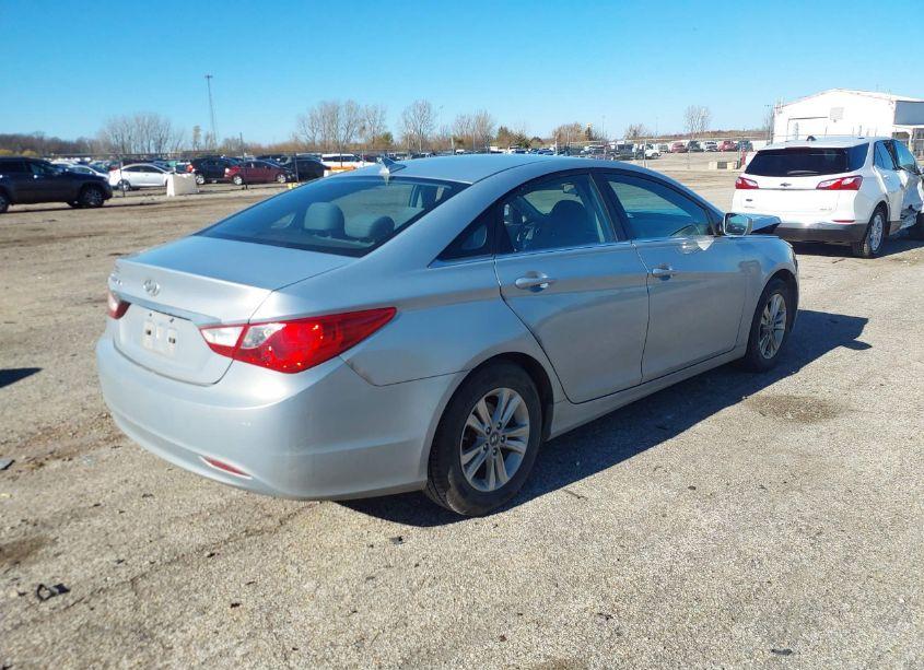 Photo 4 of 2011 Hyundai Sonata GLS (VIN 5NPEB4AC0BH188993)