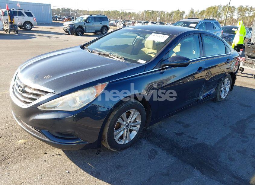 Photo 2 of 2011 Hyundai Sonata GLS (VIN 5NPEB4AC0BH215481)