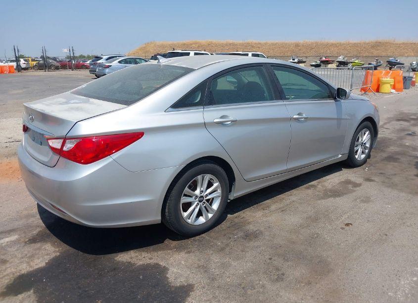 Photo 4 of 2011 Hyundai Sonata GLS (VIN 5NPEB4AC0BH217182)