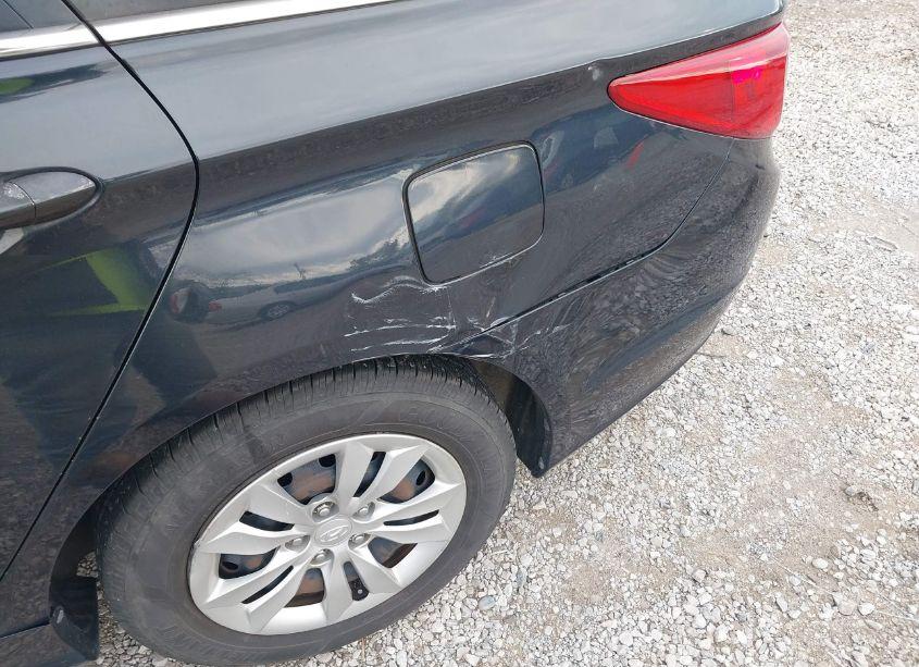 Photo 6 of 2011 Hyundai Sonata GLS (VIN 5NPEB4AC0BH220079)