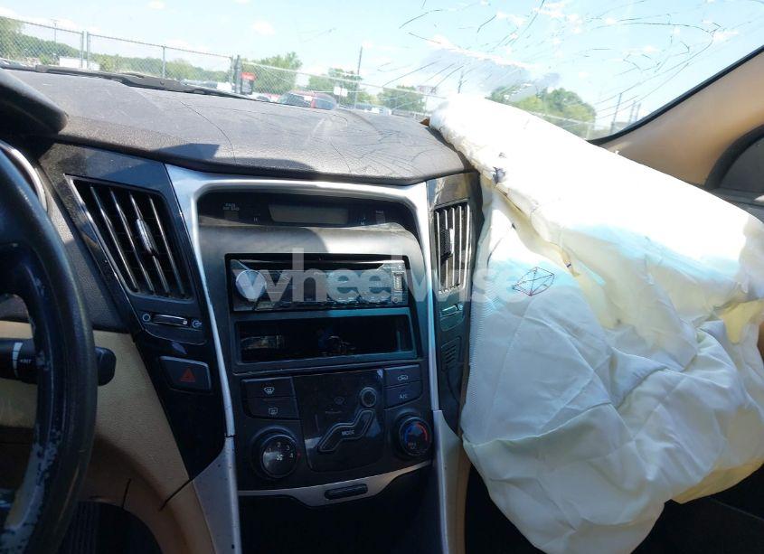 Photo 18 of 2011 Hyundai Sonata GLS (VIN 5NPEB4AC0BH220728)