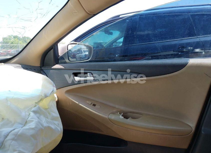 Photo 20 of 2011 Hyundai Sonata GLS (VIN 5NPEB4AC0BH220728)