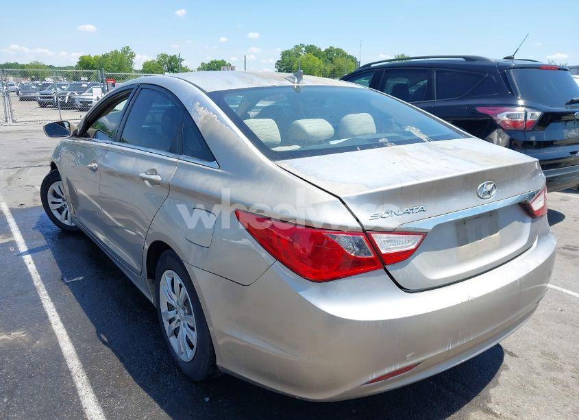 Photo 3 of 2011 Hyundai Sonata GLS (VIN 5NPEB4AC0BH220728)