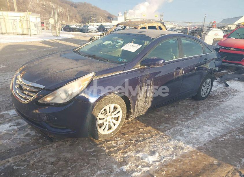 Photo 2 of 2011 Hyundai Sonata GLS (VIN 5NPEB4AC0BH223340)
