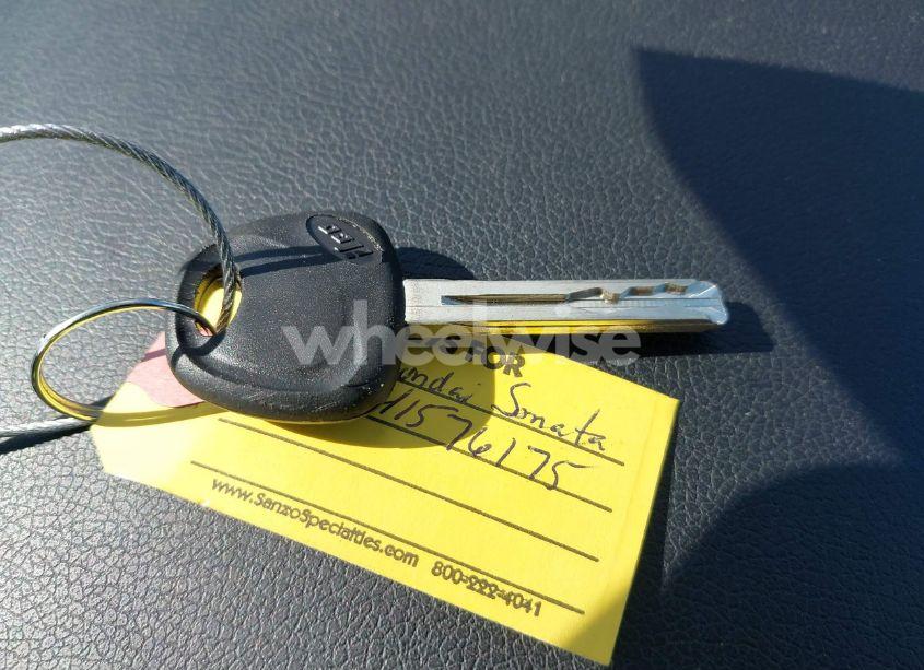 Photo 11 of 2011 Hyundai Sonata GLS (VIN 5NPEB4AC0BH226822)