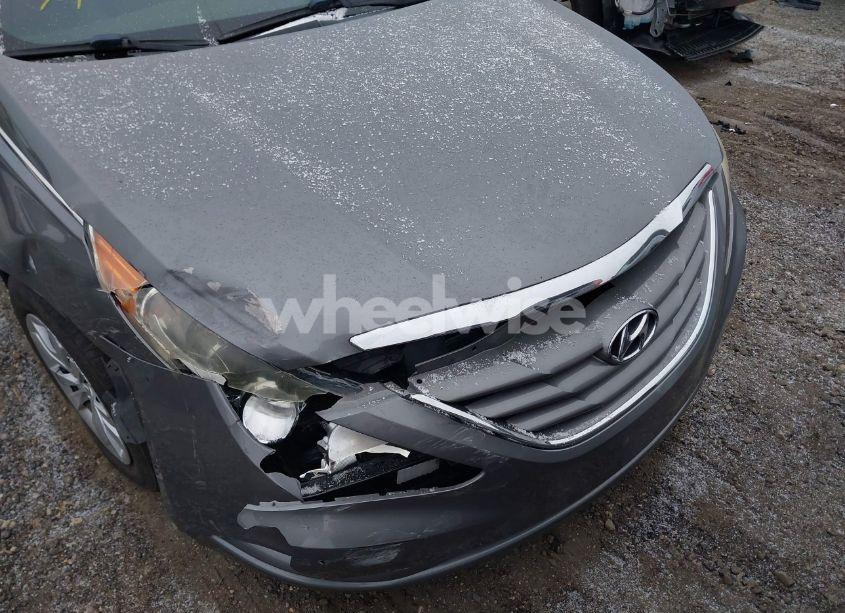 Photo 6 of 2011 Hyundai Sonata (VIN 5NPEB4AC0BH231986)