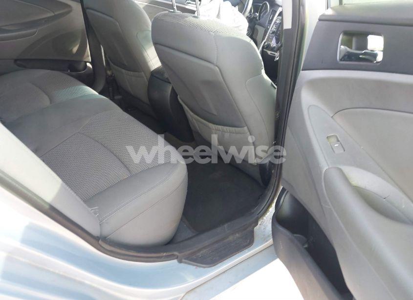 Photo 8 of 2011 Hyundai Sonata GLS (VIN 5NPEB4AC0BH243913)