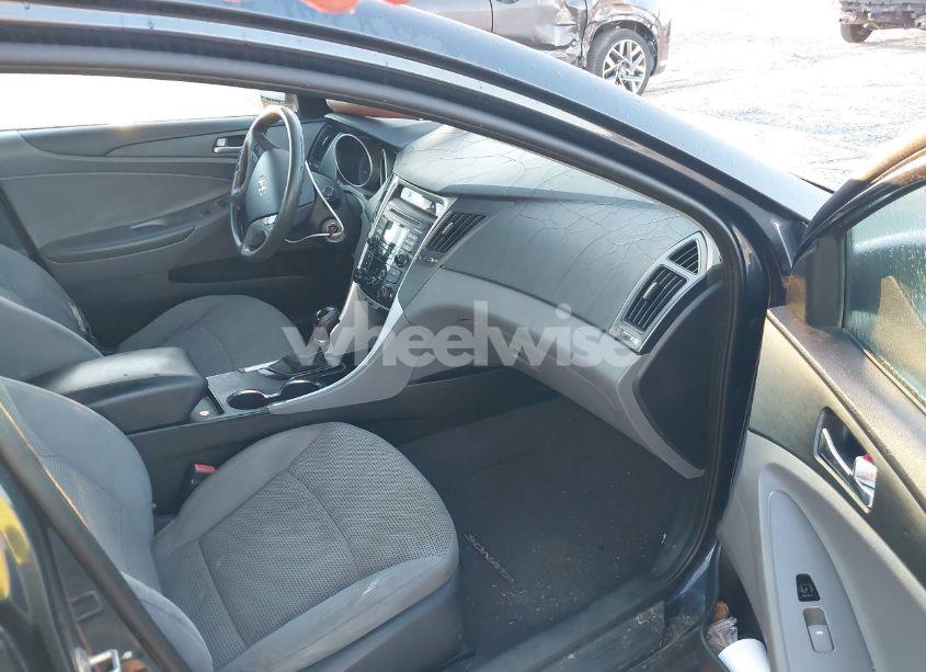 Photo 5 of 2011 Hyundai Sonata GLS (VIN 5NPEB4AC0BH249078)