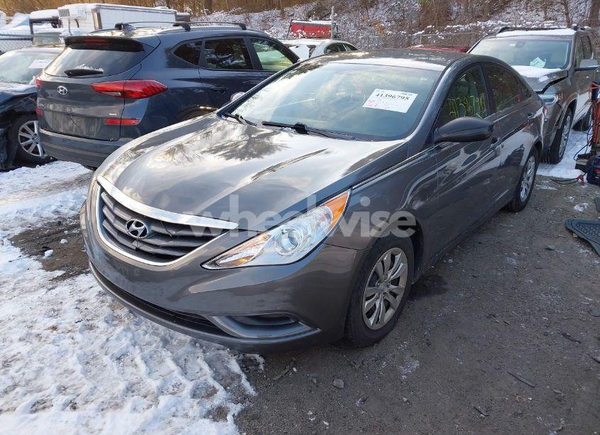 Photo 2 of 2011 Hyundai Sonata GLS (VIN 5NPEB4AC0BH250635)