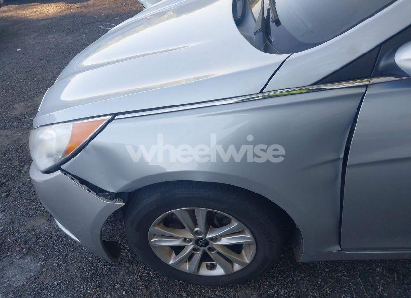 Photo 6 of 2011 Hyundai Sonata GLS (VIN 5NPEB4AC0BH258007)