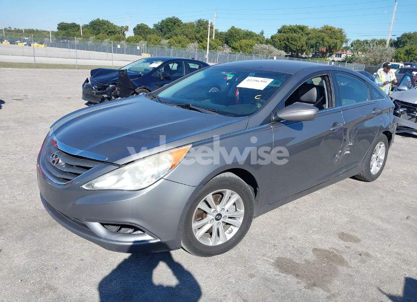 Photo 2 of 2011 Hyundai Sonata GLS (VIN 5NPEB4AC0BH258959)