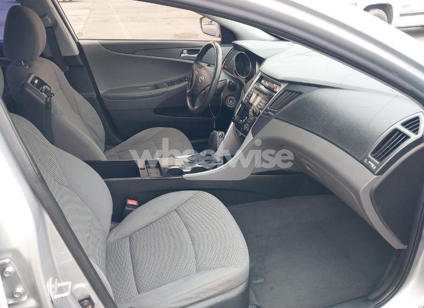 Photo 5 of 2011 Hyundai Sonata GLS (VIN 5NPEB4AC0BH266205)