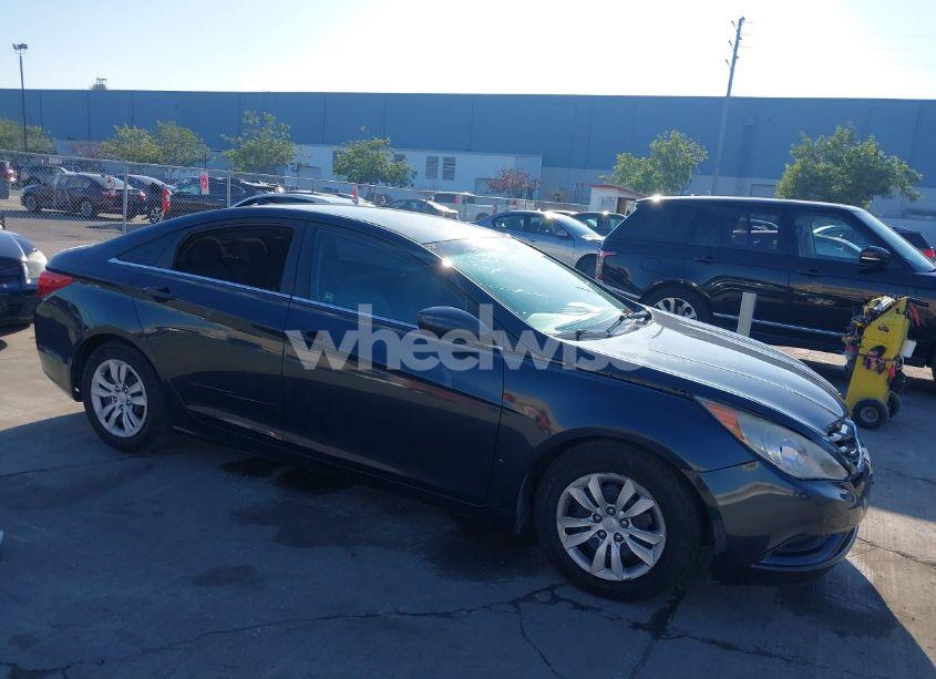 2011 Hyundai Sonata GLS (VIN 5NPEB4AC0BH268133) main photo