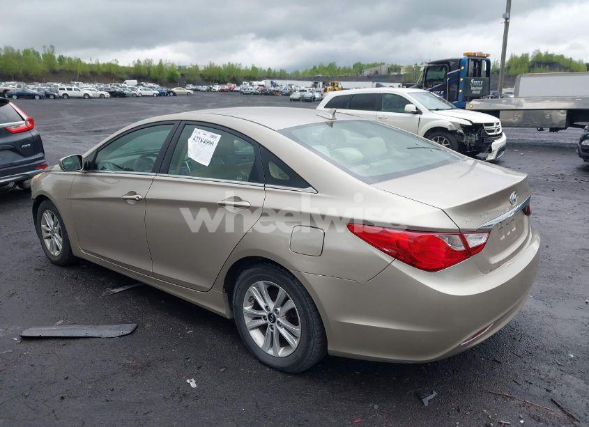 Photo 3 of 2011 Hyundai Sonata GLS (VIN 5NPEB4AC0BH273560)