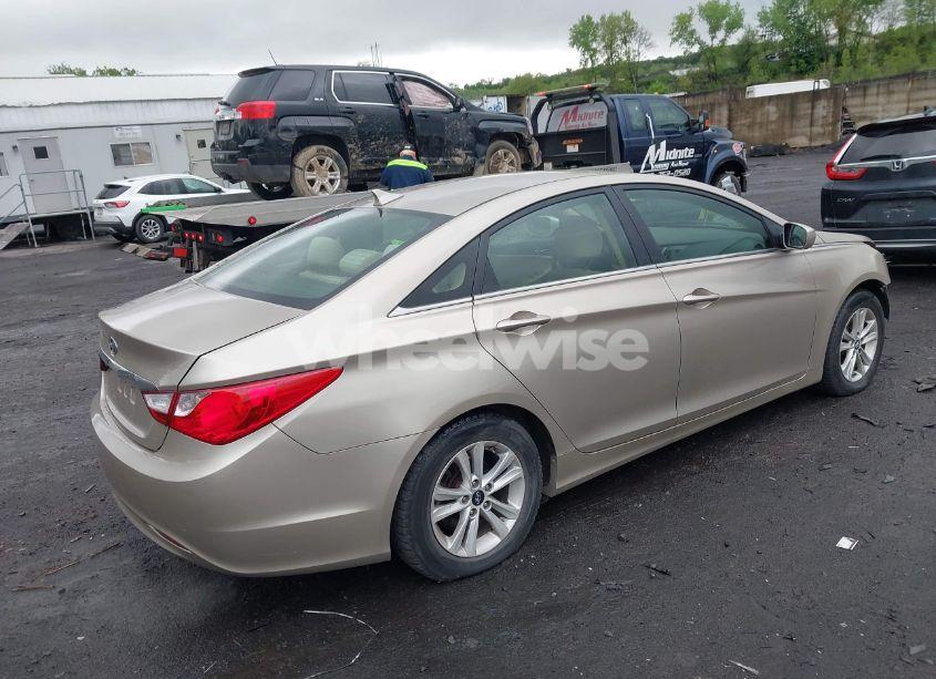 Photo 4 of 2011 Hyundai Sonata GLS (VIN 5NPEB4AC0BH273560)