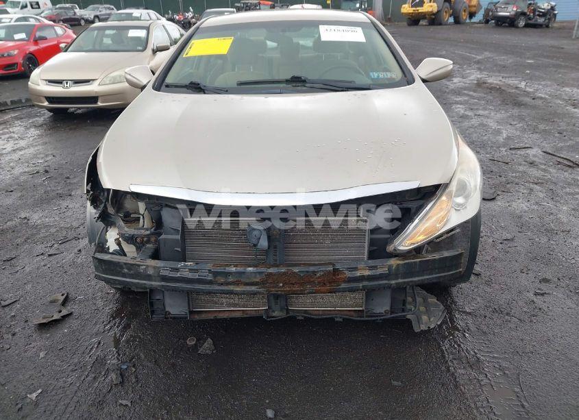 Photo 6 of 2011 Hyundai Sonata GLS (VIN 5NPEB4AC0BH273560)