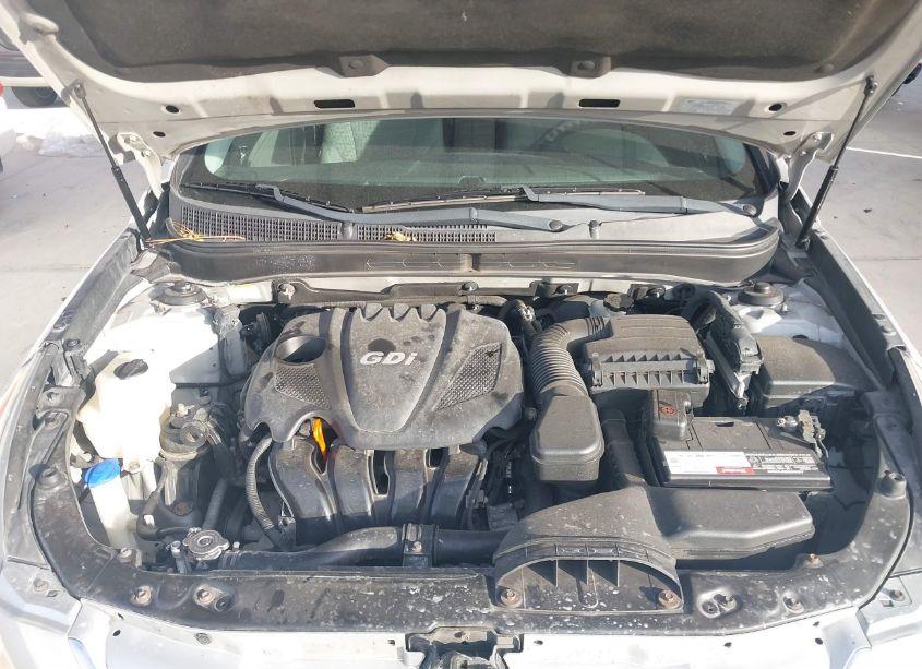 Photo 10 of 2011 Hyundai Sonata GLS (VIN 5NPEB4AC0BH287975)