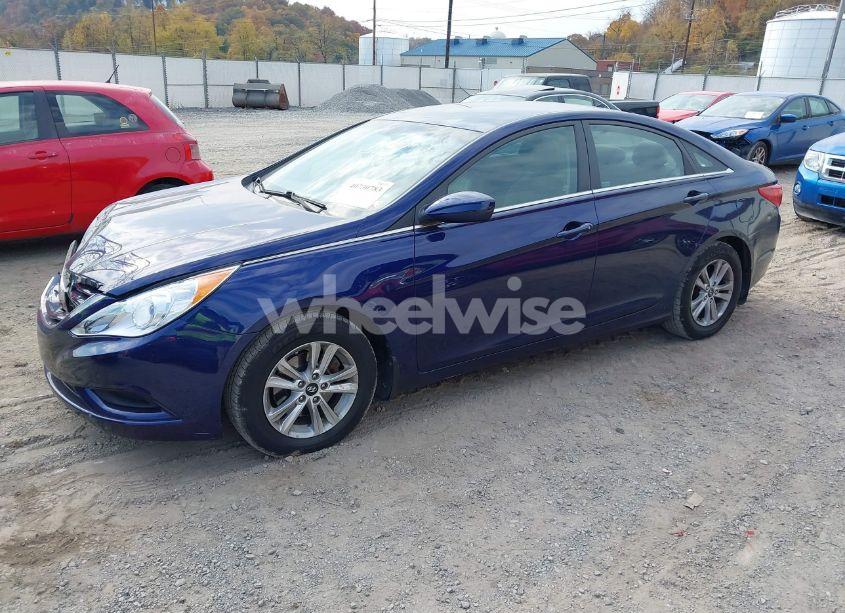 Photo 2 of 2012 Hyundai Sonata GLS (VIN 5NPEB4AC0CH350896)