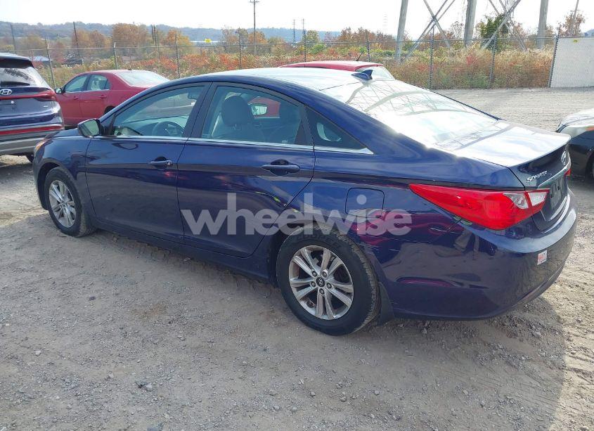 Photo 3 of 2012 Hyundai Sonata GLS (VIN 5NPEB4AC0CH350896)