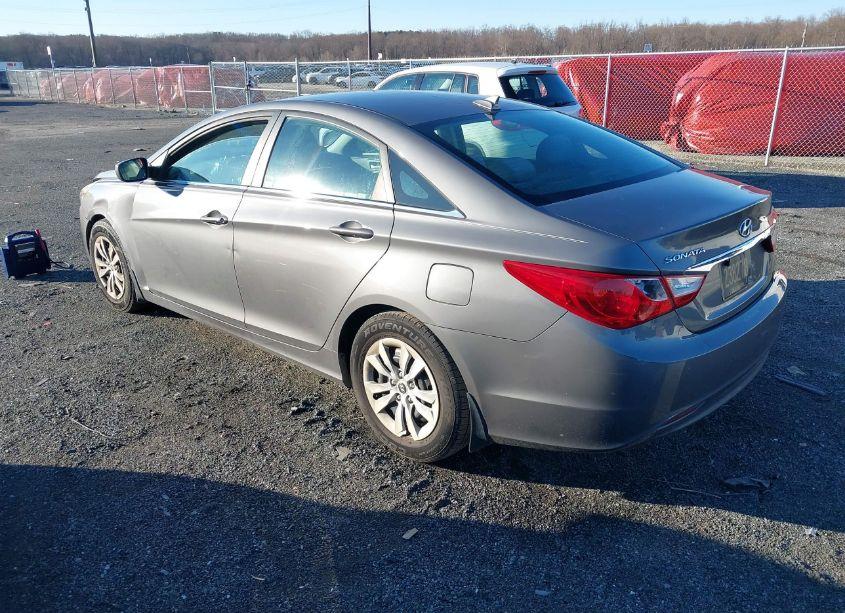 Photo 3 of 2012 Hyundai Sonata GLS (VIN 5NPEB4AC0CH382618)
