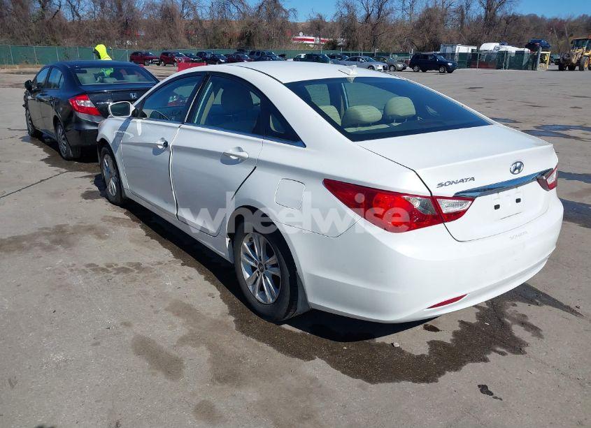 Photo 3 of 2012 Hyundai Sonata GLS (VIN 5NPEB4AC0CH452098)
