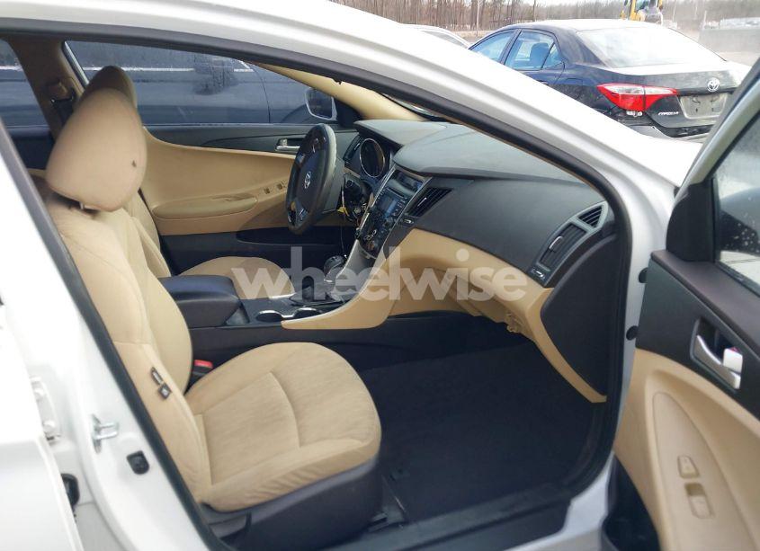 Photo 5 of 2012 Hyundai Sonata GLS (VIN 5NPEB4AC0CH460279)