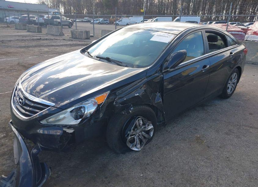 Photo 2 of 2012 Hyundai Sonata GLS (VIN 5NPEB4AC0CH461965)