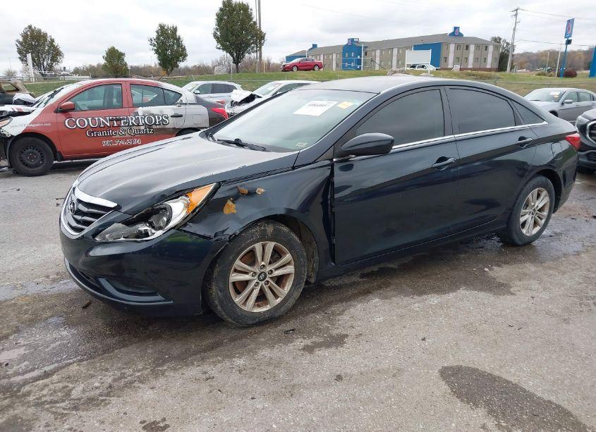 Photo 2 of 2012 Hyundai Sonata GLS (VIN 5NPEB4AC0CH471539)